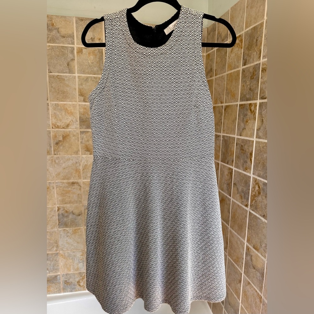 LOFT Patterned Mini Dress Size 8